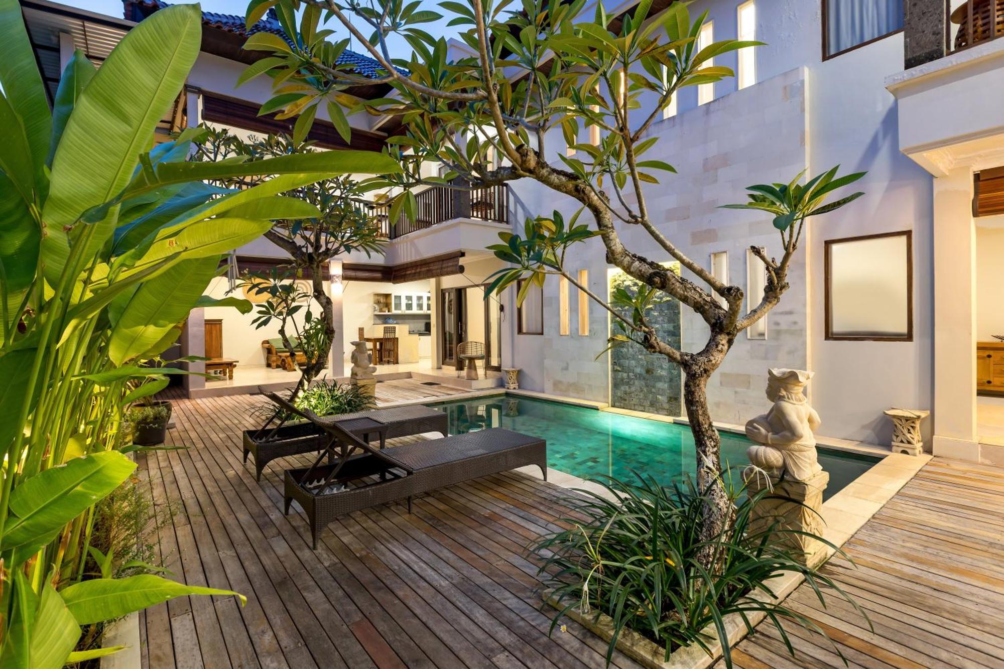 Raja By King * Seminyak (Bali)